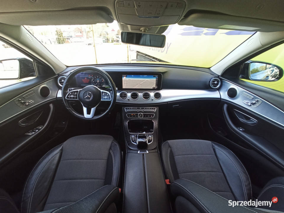 E 300 De salon bezwypadkowy bogaty VAT marża podkarpackie Rzeszów