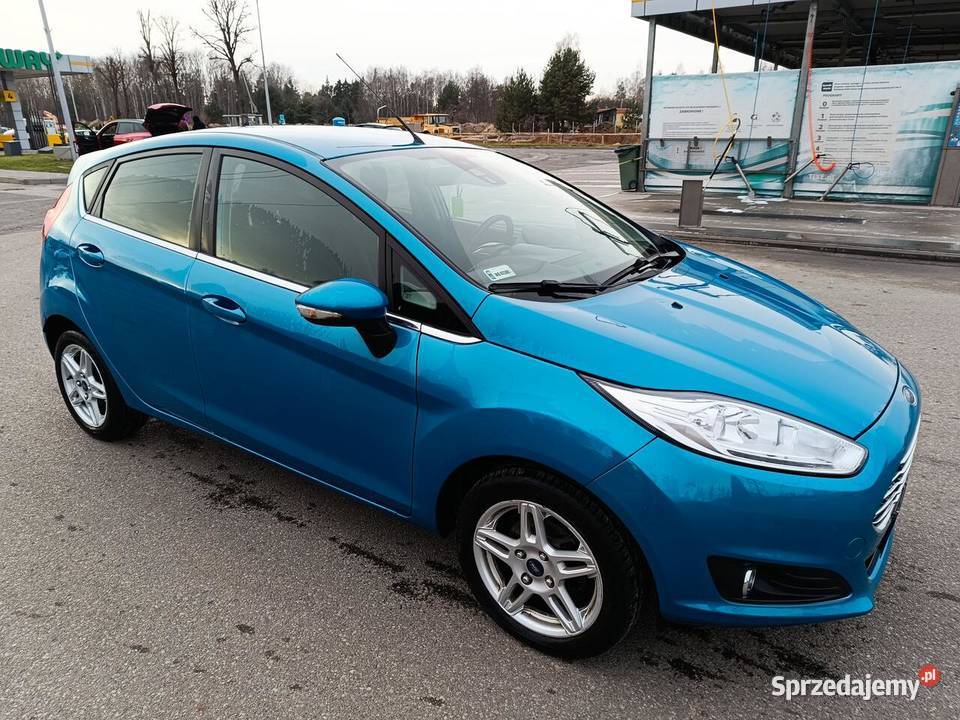 Piękny Ford Fiesta lift 2013r benzyna Titanium nieuszkodzony Ostrołęka