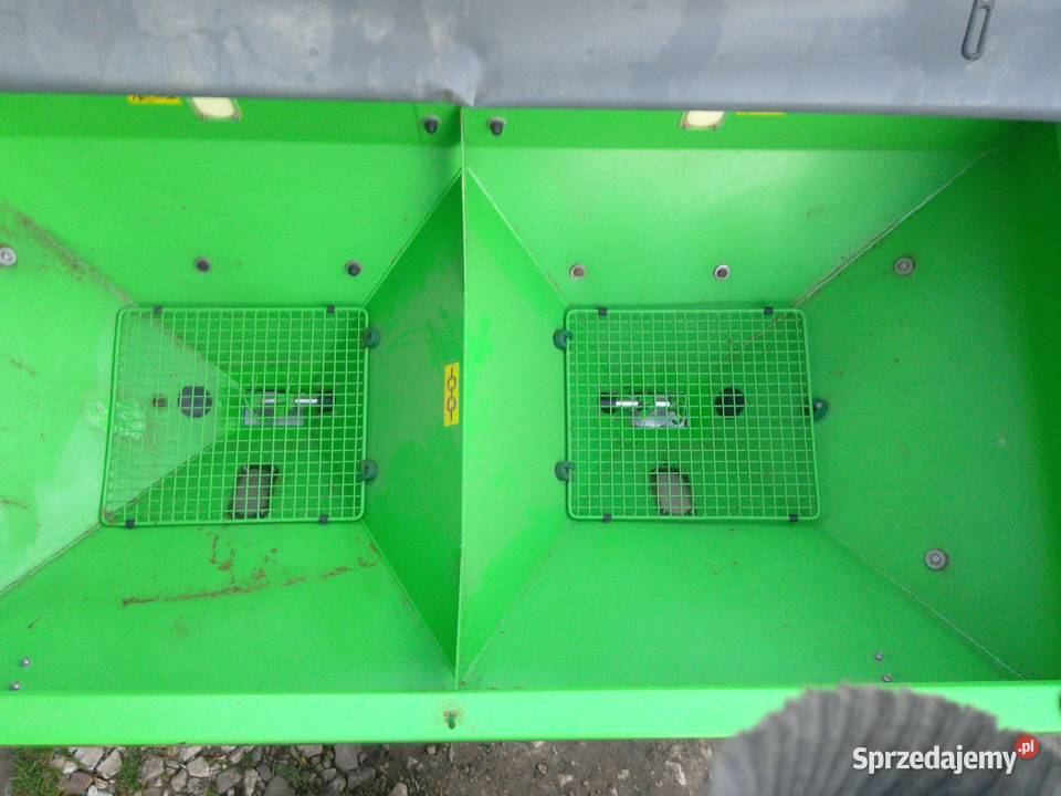 Sprzedam rozsiewacz Unia MX850 2016r małopolskie Miechów