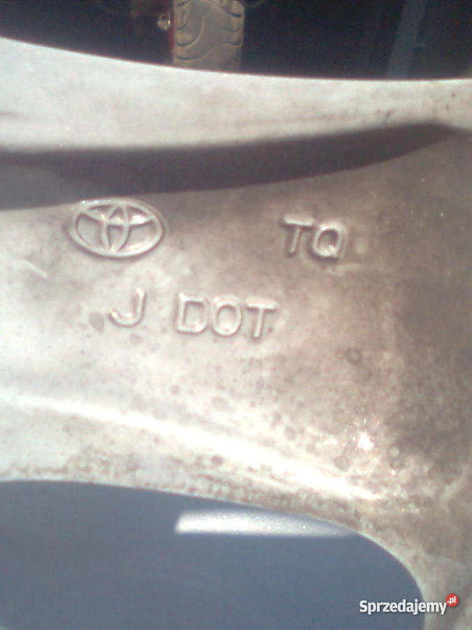 17 5x100 aluminiowe felgi z Toyoty Avensis Laszki sprzedam