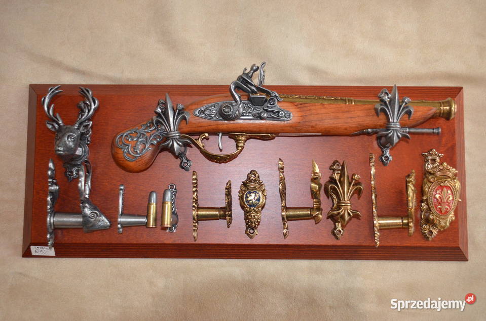 Wieszaczki do replik broni Środa Wielkopolska sprzedam