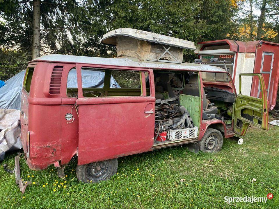 VW t2b 1976 z grzybkiem uszkodzony sprzedam