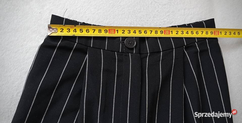 Eleganckie czarne spodnie proste marki HM XS Nysa sprzedam