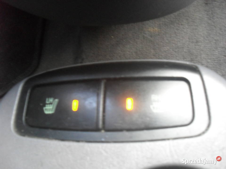 HYUNDAI TUSCON 4X4 20 crdi zarejklima halogen I światła przeciwmgielne Szczecin