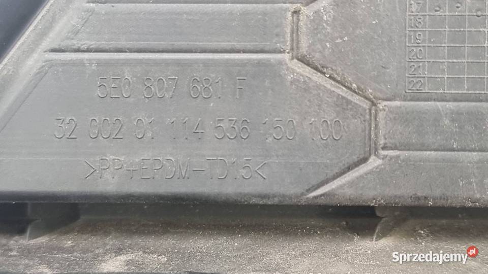 KRATKA ZDERZAKA PRZÓD SKODA OCTAVIA III Lipno