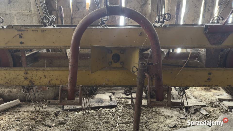 Przewracarka taśmowa Maszyny rolnicze Pstrągowa sprzedam