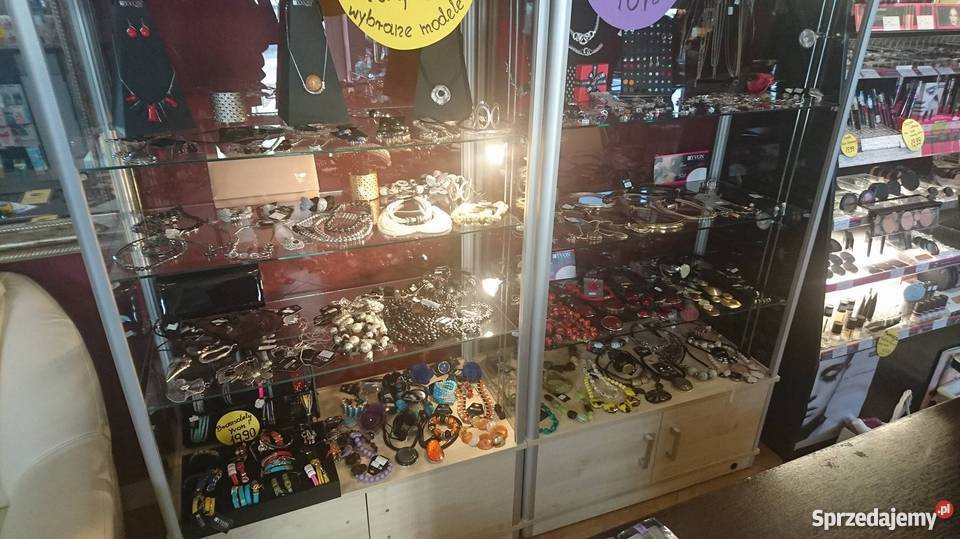 Sprzedam wyposażenie sklepu podkarpackie Dębica