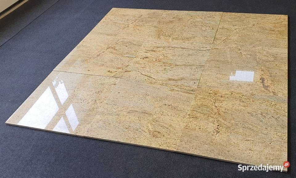 Płytki złote z kamienia naturalnego Madura duży Bielawa