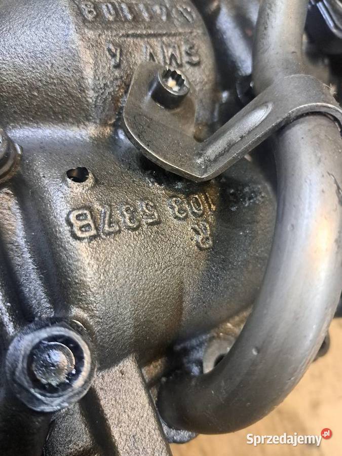 Pompa oleju 030103537B 20tdi Wrocław