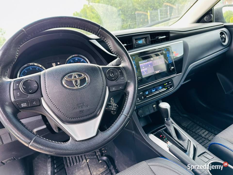 Toyota Corolla automat gniazdo USB sprzedam