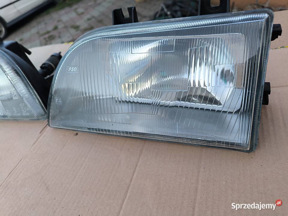 Polonez Caro plus Atu Truck lampy przednie lampa Stalowa Wola sprzedam