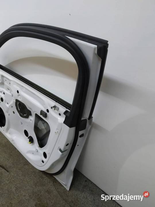 DRZWI PRAWE PRZÓD LS9R Audi A3 III 2013 2020 8V