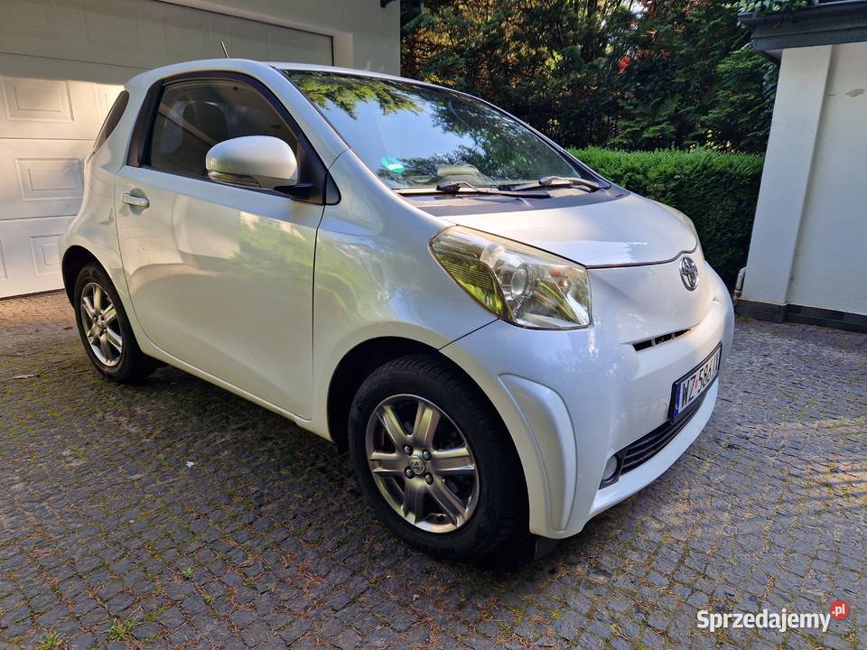 TOYOTA IQ tylo 75000 przebiegu mazowieckie