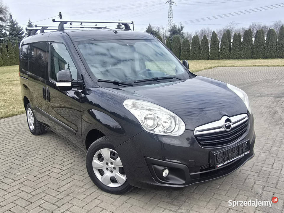 Opel Combo 13 JTD światła przeciwmgłowe Kutno