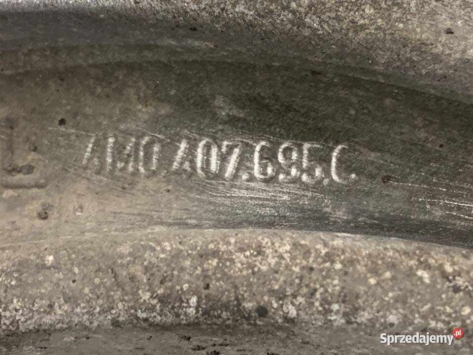 WAHACZ LEWY PRZÓD AUDI A8 D5 SedanLimuzyna osobowe