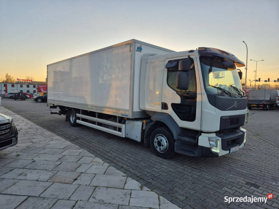 Volvo FL240 Volvo FL 240 4X2 18 EP CHŁODNIA SKAB Łaziska Górne sprzedam