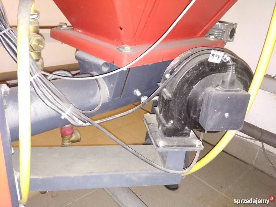 Piec na ekogroszek DEFRO AKM UNI 22kW sprzedam