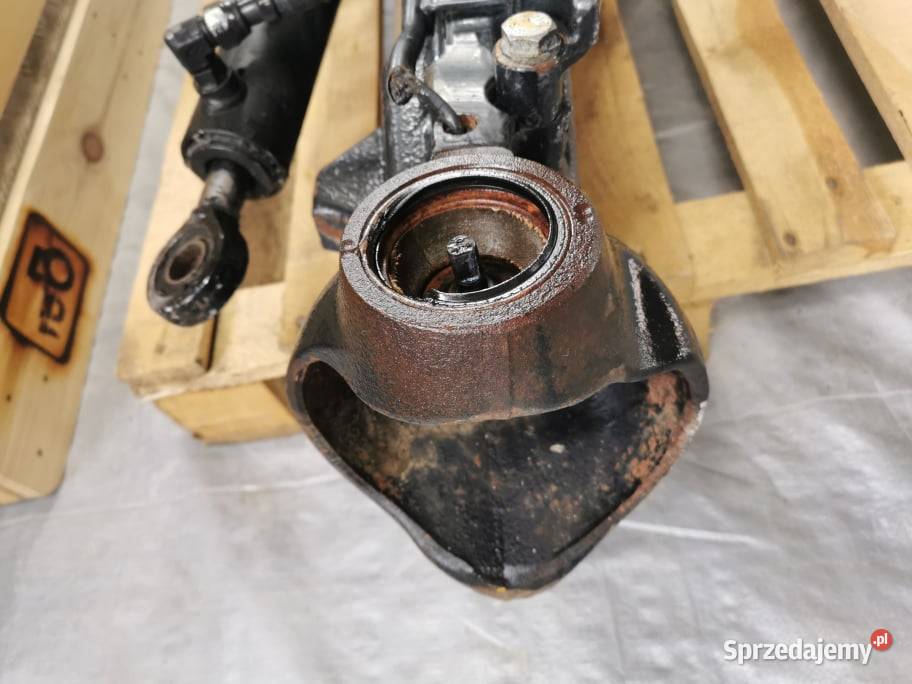 Obudowa osi przedniej Holland T 7200 67565355 wielkopolskie Wilkowo