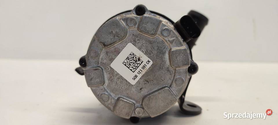 CUPRA FORMENTOR POMPKA WODY 5Q0121591CK osobowe