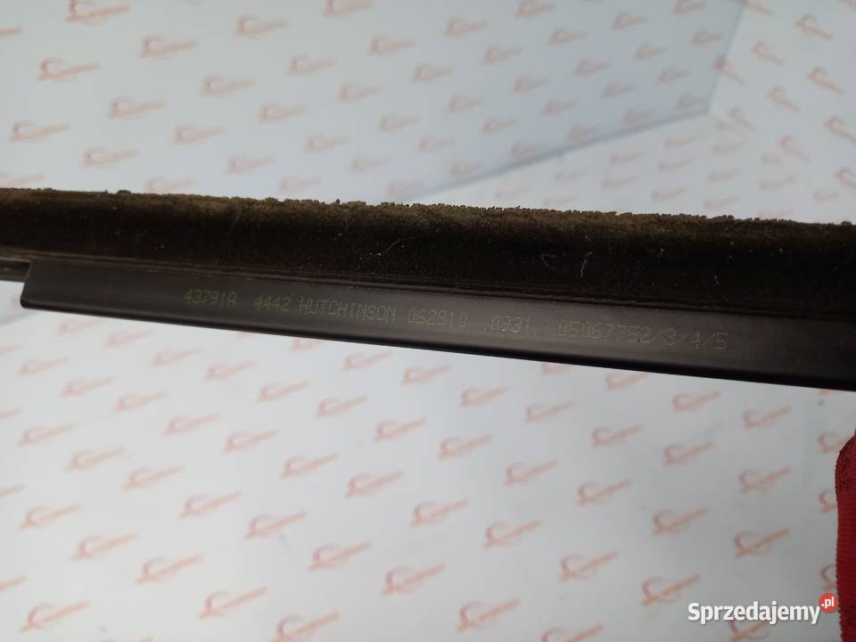 LISTWA ZGARNIAJĄCA PRAWY PRZÓD JEEP PATRIOT 0711 Kielce