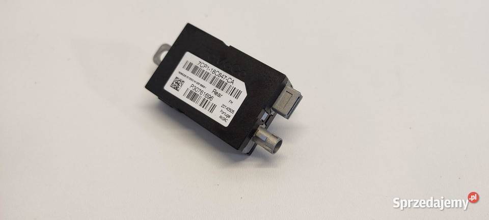 VOLVO V60 WZMACNIACZ ANTENY 30761696