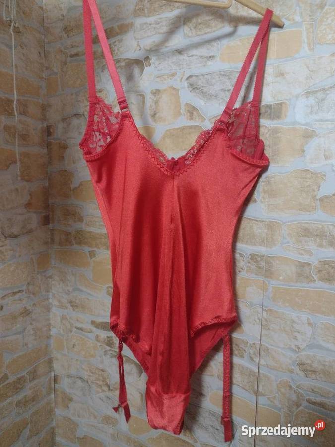 38BM Zmysłowe czerwone body Koronkowe z Londynu