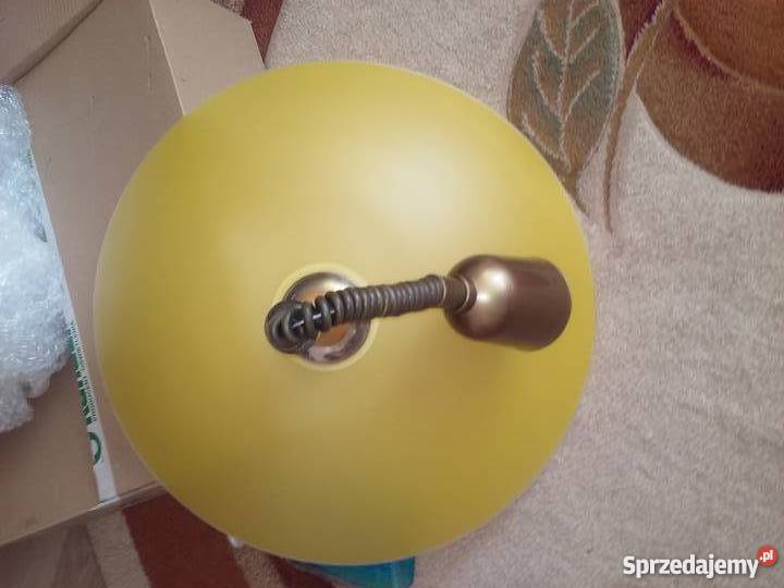 Lampa kuchenna odcienie żółtego