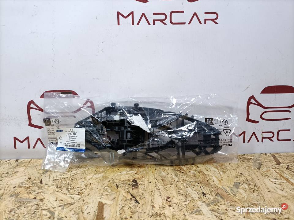 FORD PUMA UCHWYT MOCOWANIE STELAŻ KLAMKI DRZWI Klamki Pleszew