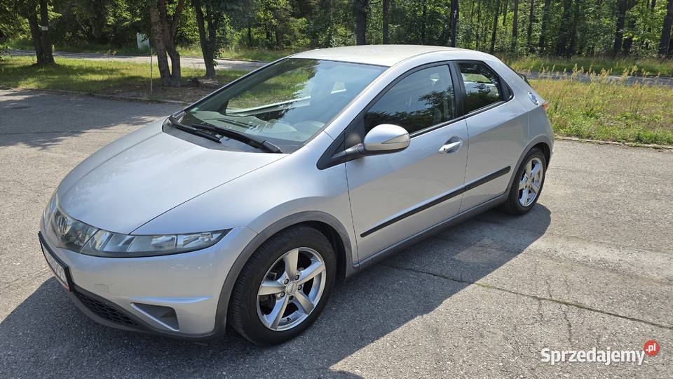 HONDA CIVIC VIII UFO serwisowany w ASO Radom sprzedam