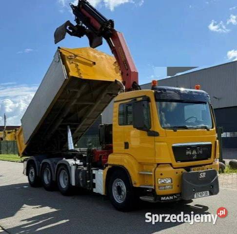 Wywrotka 8x4 z dzwigiem kabina Man Warszawa