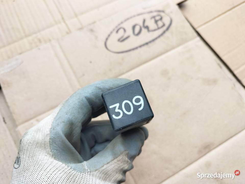 PRZEKAŹNIK AUDI 309 893919082 Kamień-Kolonia