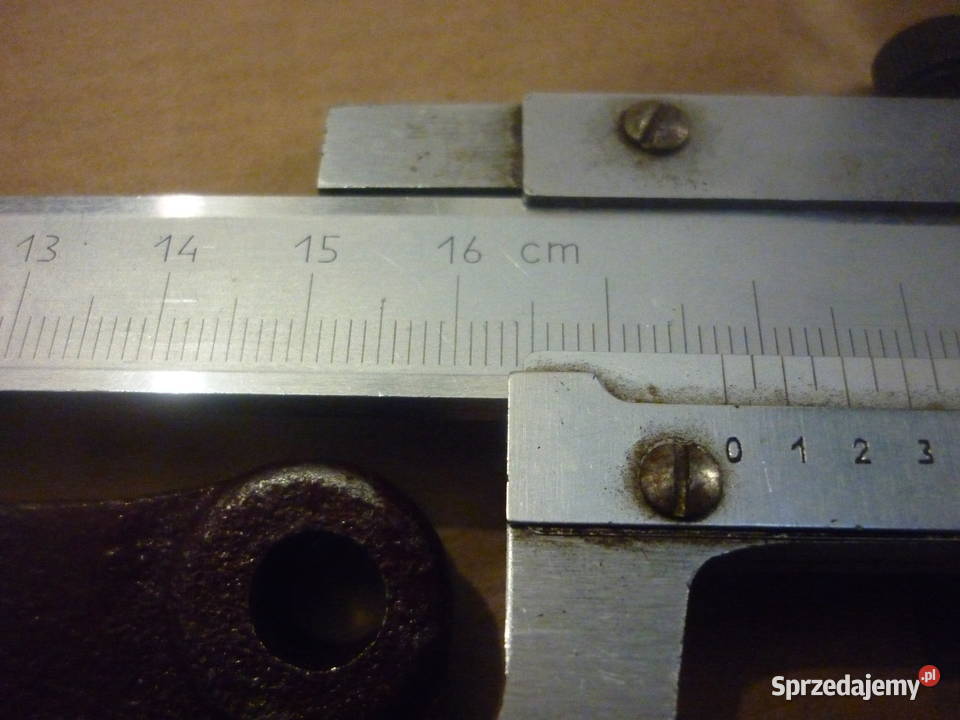 Siłownik sprzęgła do poradzieckiej techniki Dębica