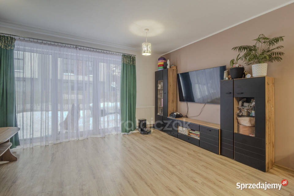 sprzedaży domu szeregowego 8759m2 Luzino sprzedam