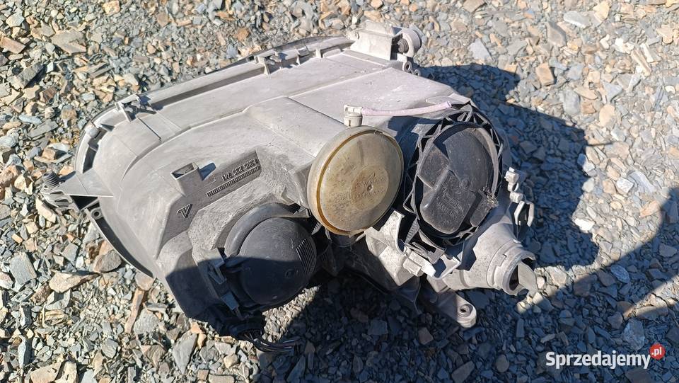 Lampa lewa przednia przód Mercedes W203 lift Radłów