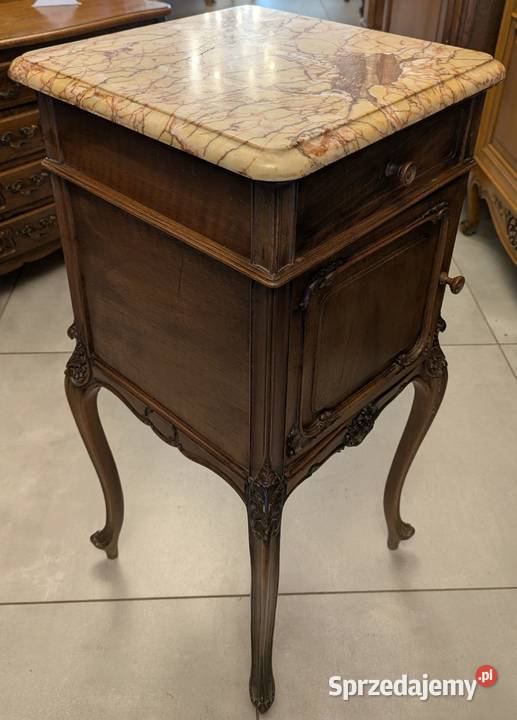 Piękna orzechowa szafka ludwikowskasklep Dąbrowa sprzedam