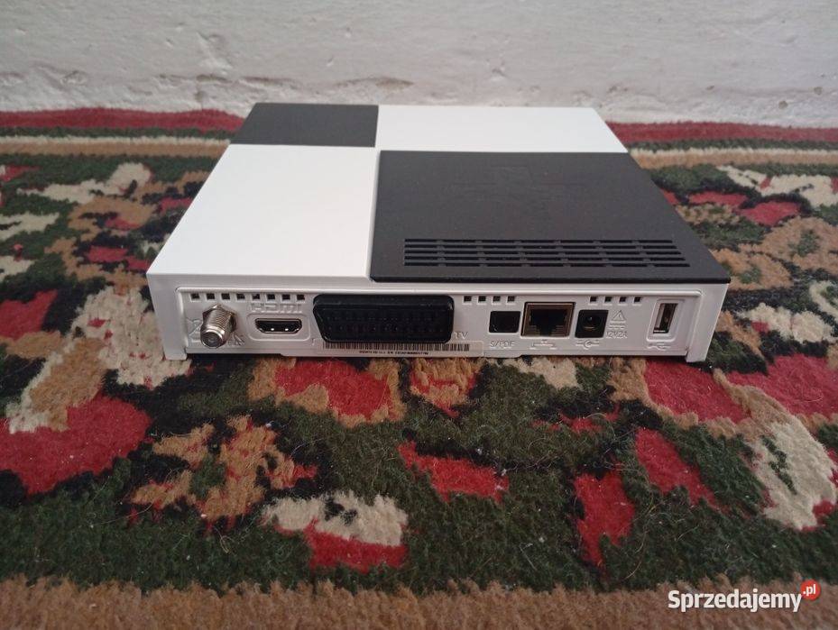 Aktywny Dekoder WIFIBOX SAGEMCOM DSIW74 z kartą Turobin