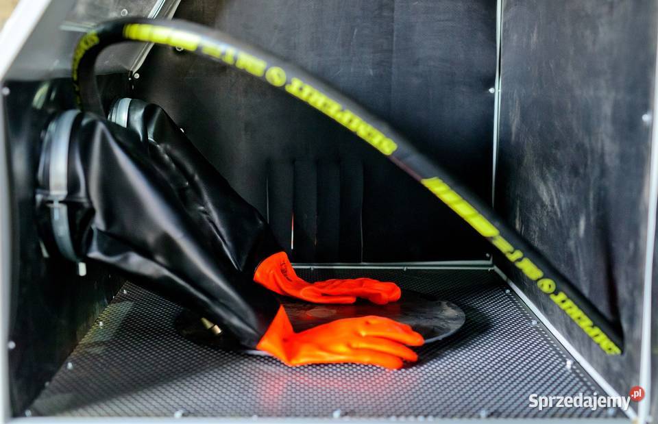 Piaskarka kabinowa ciśnieniowa DUŻA 120x100 Mielec