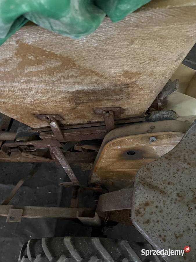 Rozsiewacz nawozu wapna kos świętokrzyskie sprzedam