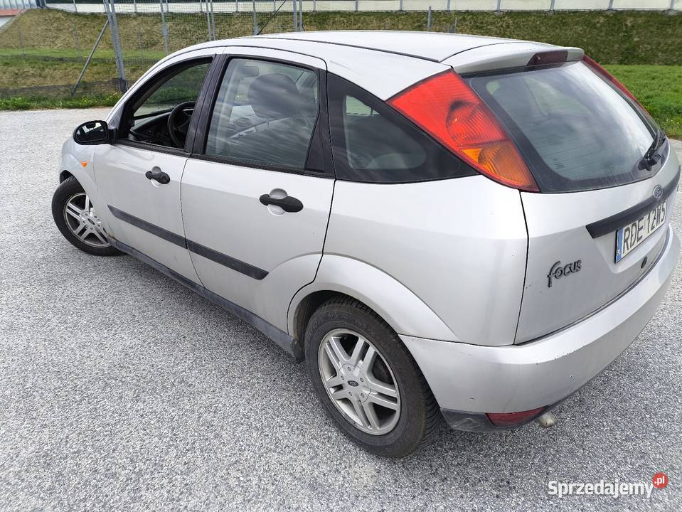 Ford Focus MK1 2001r 18 TDDi DŁUGIE OPŁATY 2027 Dębica sprzedam