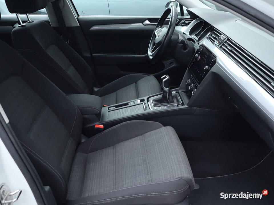 VW Passat 15 TSI wielofunkcyjna kierownica śląskie Katowice