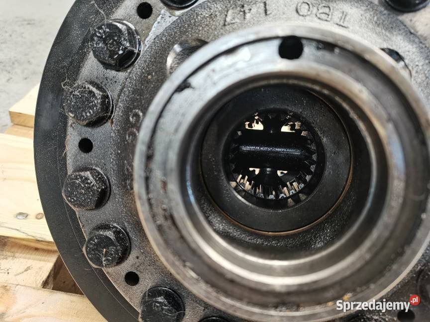 Valtra T213 Versu Środek mostu TB0147 Pozostałe wielkopolskie