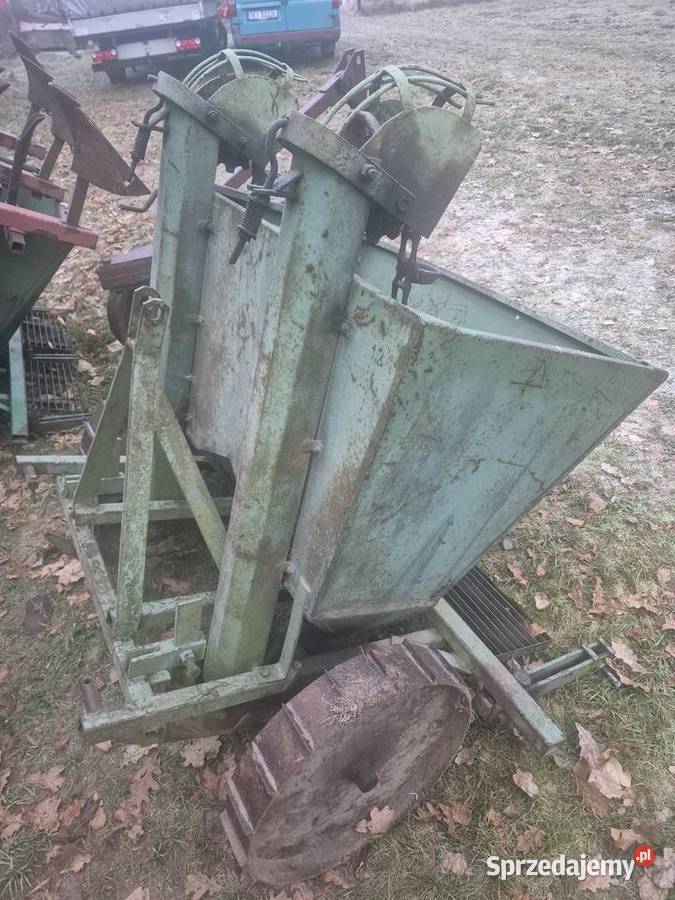 Sadzarka do ziemniaków kubełkowa polska nieuszkodzony świętokrzyskie Miedziana Góra