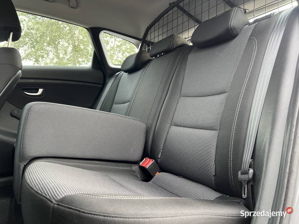 Hyundai i30 2014 światła przeciwmgielne Warszawa sprzedam
