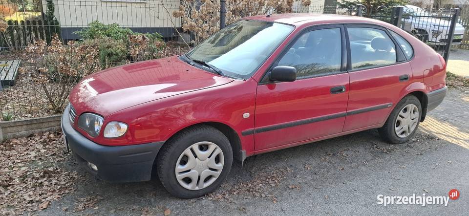 Toyota Corolla e11 14 VVTI z klimatyzacją Opole sprzedam