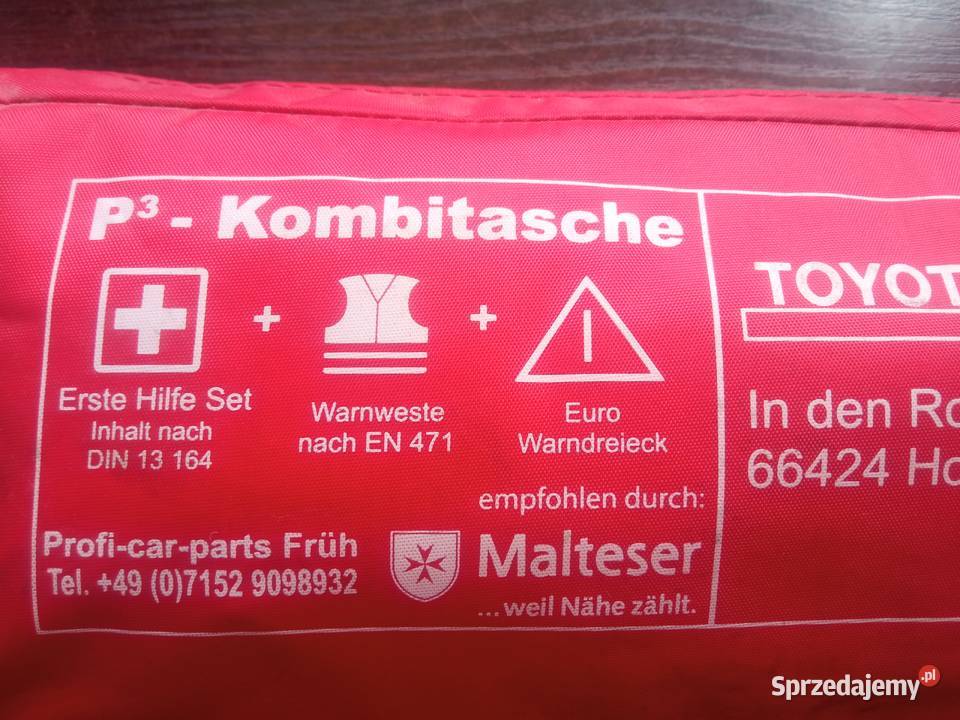 Toyota zestaw bezpieczeństwa apteczka trójkąt Pozostałe