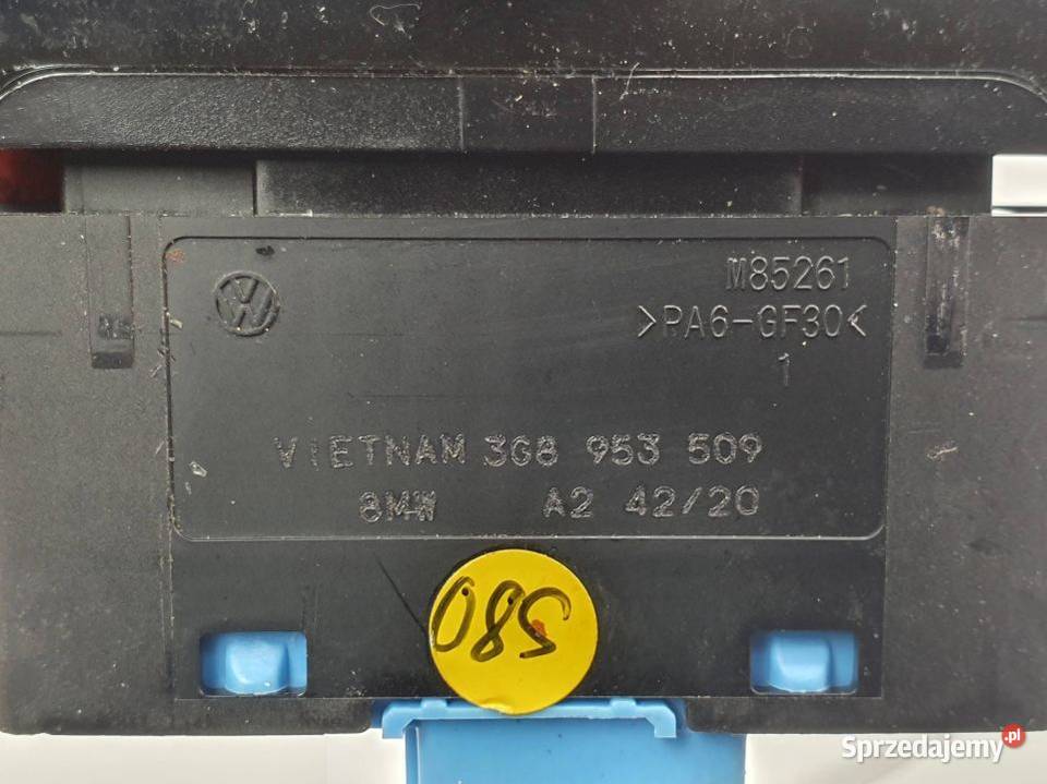 PRZYCISK VOLKSWAGEN ARTEON 3G8953509 osobowe Lipno
