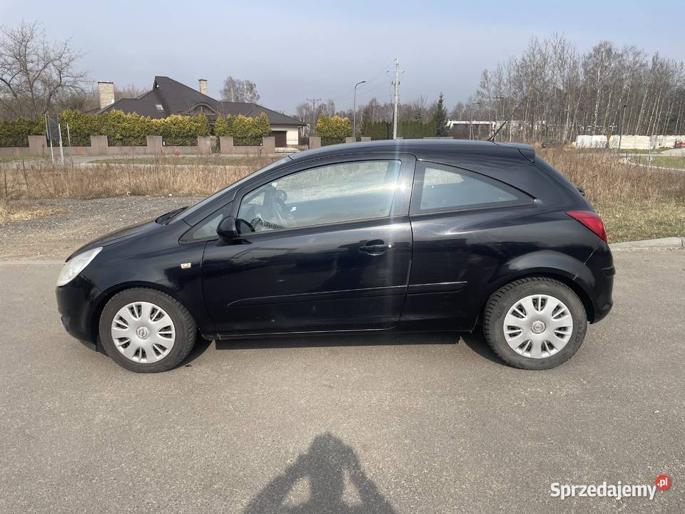 Opel Corsa 12 stan długie opłaty mały przebieg nieuszkodzony śląskie