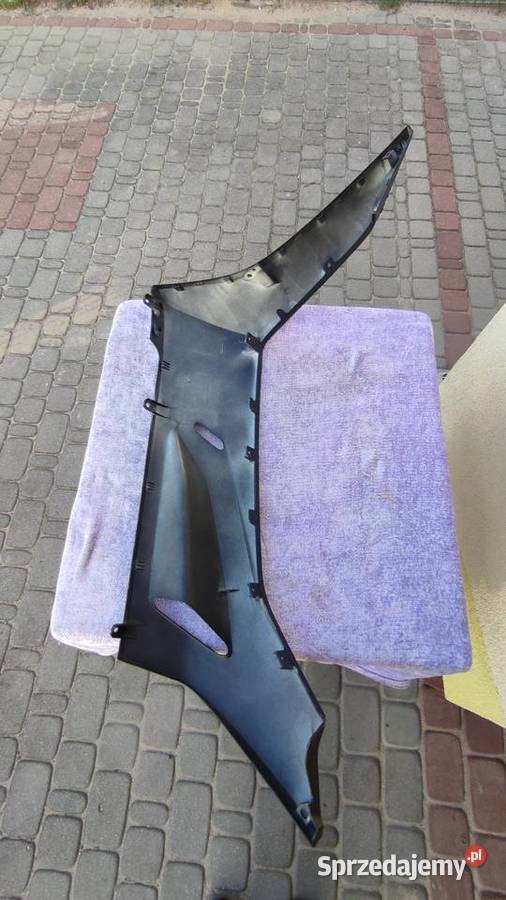 Pług owiewka bok Honda PCX 125160 Księżyno