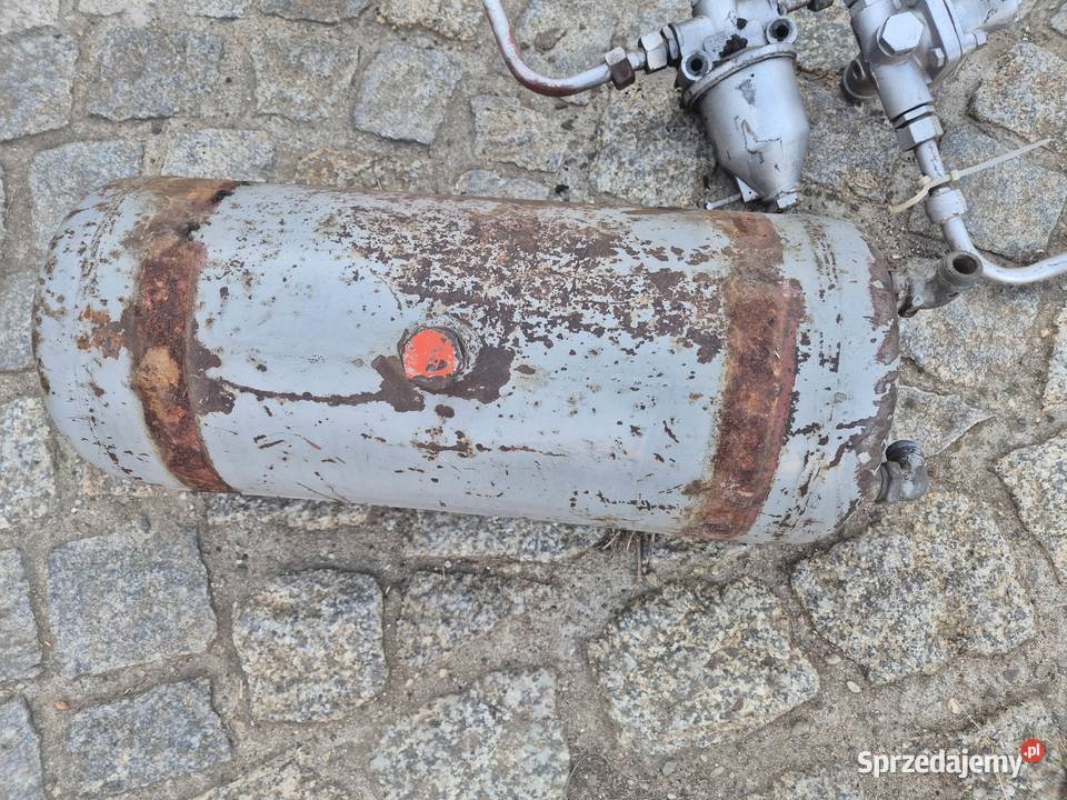 Pneumatyka C330 Ursus zbiornik zawór regulator Bucze