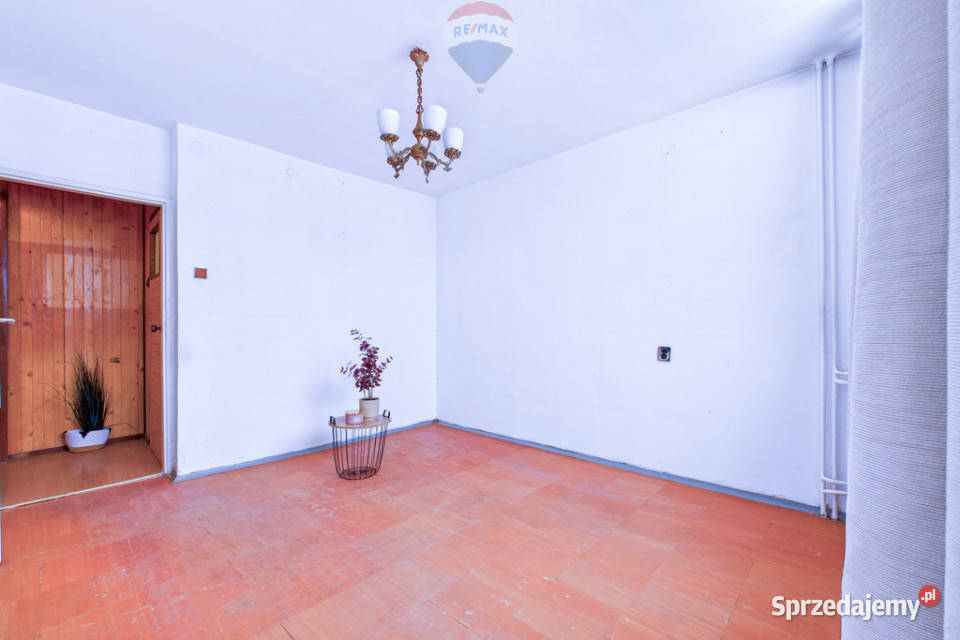 2 pokoje z balkonem w niskim bloku do remontu Sprzedaż lubuskie Zielona Góra sprzedam